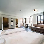 Aparthotel Blackhome Boutique I Contactless Check-in