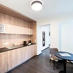 Blackhome Boutique I Contactless Check-in Aparthotel
