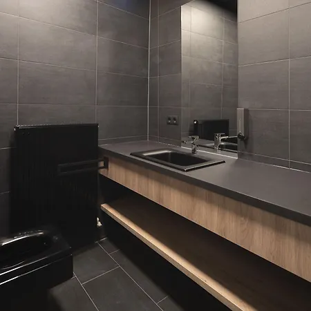 Blackhome Boutique I Contactless Check-in Lägenhetshotell