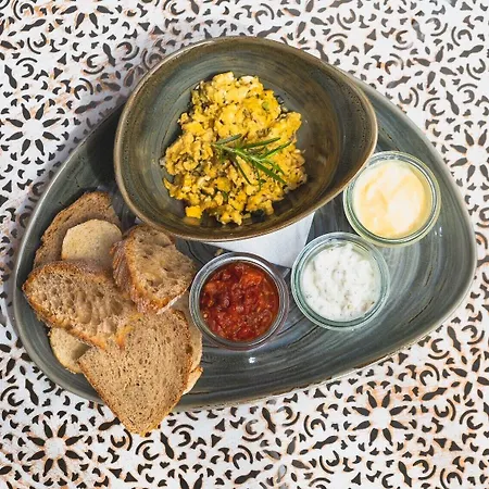 Lägenhetshotell Blackhome Boutique I Contactless Check-in