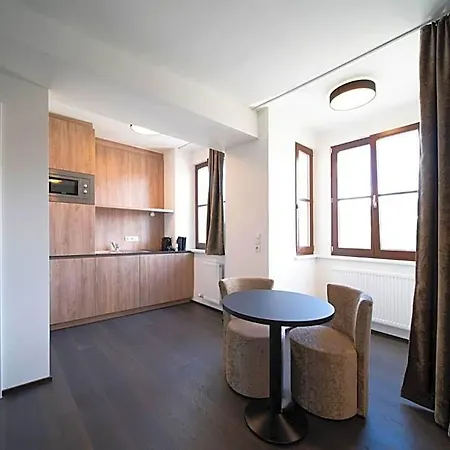 Blackhome Boutique I Contactless Check-in Innsbruck