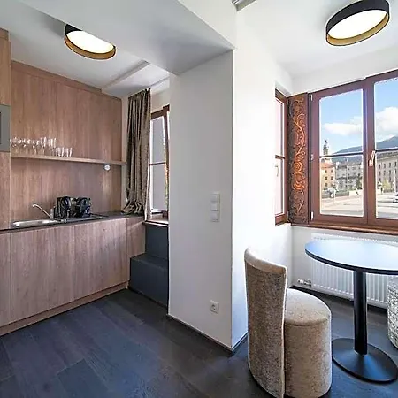 Blackhome Boutique I Contactless Check-in Apart-hotel Innsbruck