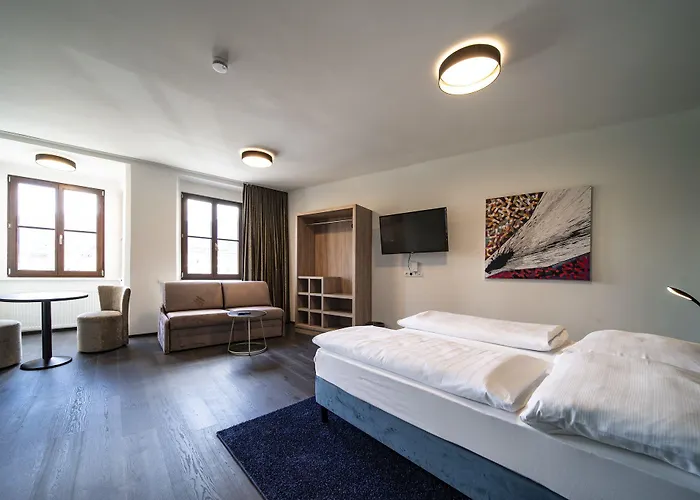 Blackhome Boutique I Contactless Check-in