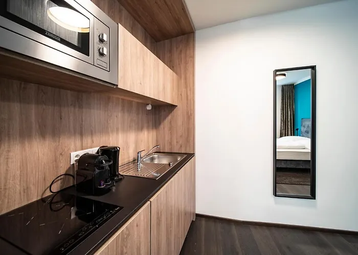 Blackhome Boutique I Contactless Check-in 3*