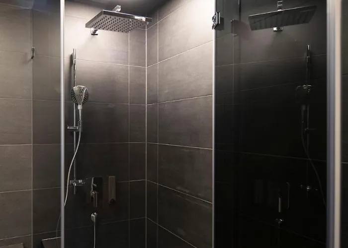 Blackhome Boutique I Contactless Check-in 公寓式酒店